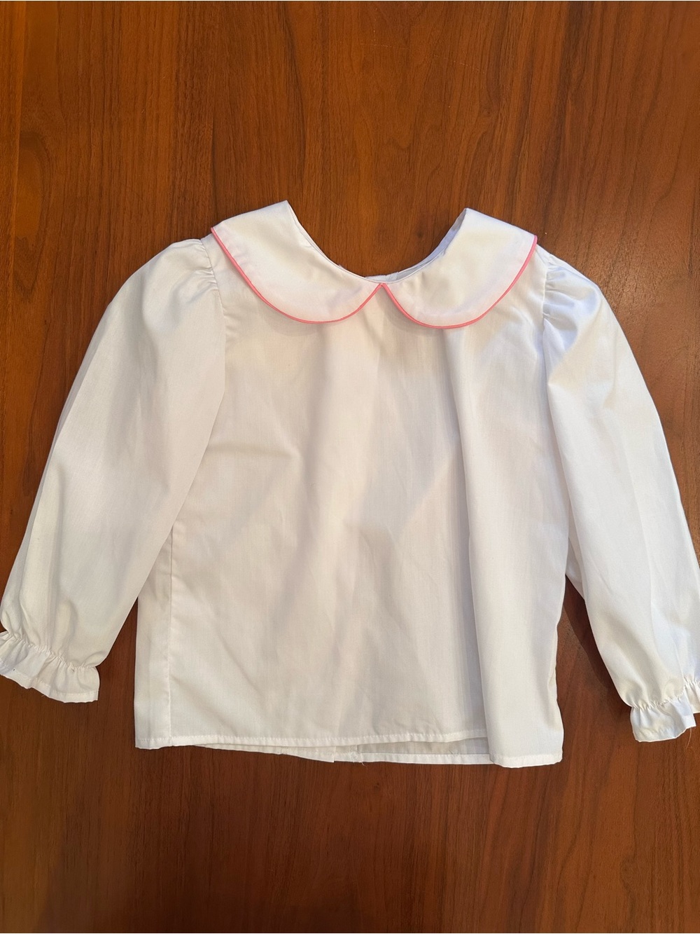 TBBC Maude’s Peter Pan Collar Long-Sleeve Top with Hampton Hot Pink trim size 6